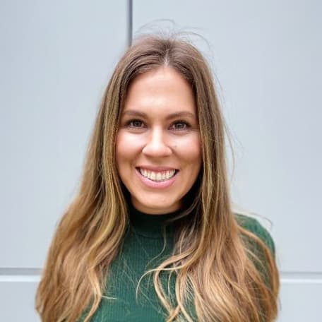Photo of Hiliary Schroeder